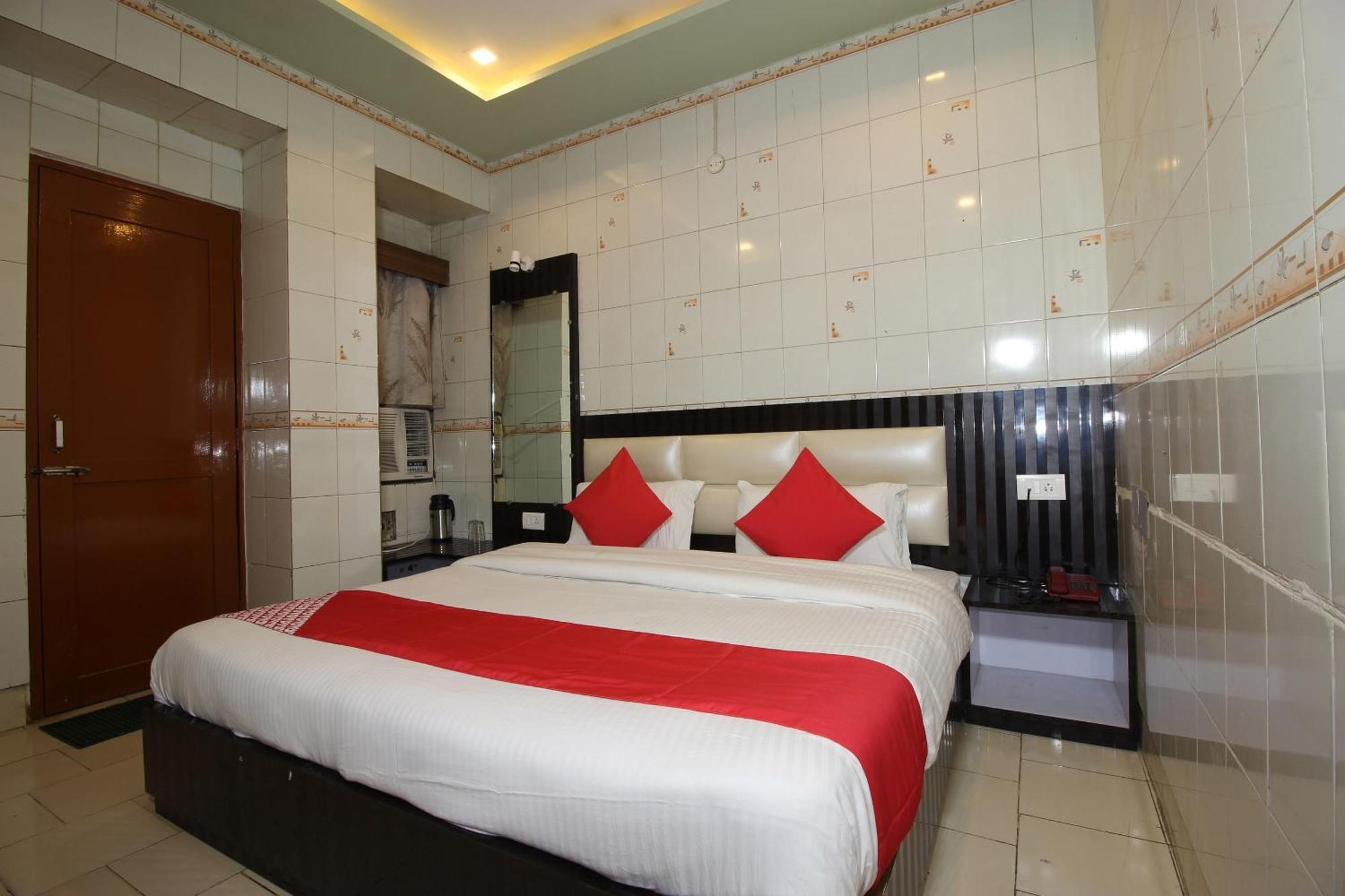 Hotel O Blue Diamond Βαρανάσι Εξωτερικό φωτογραφία