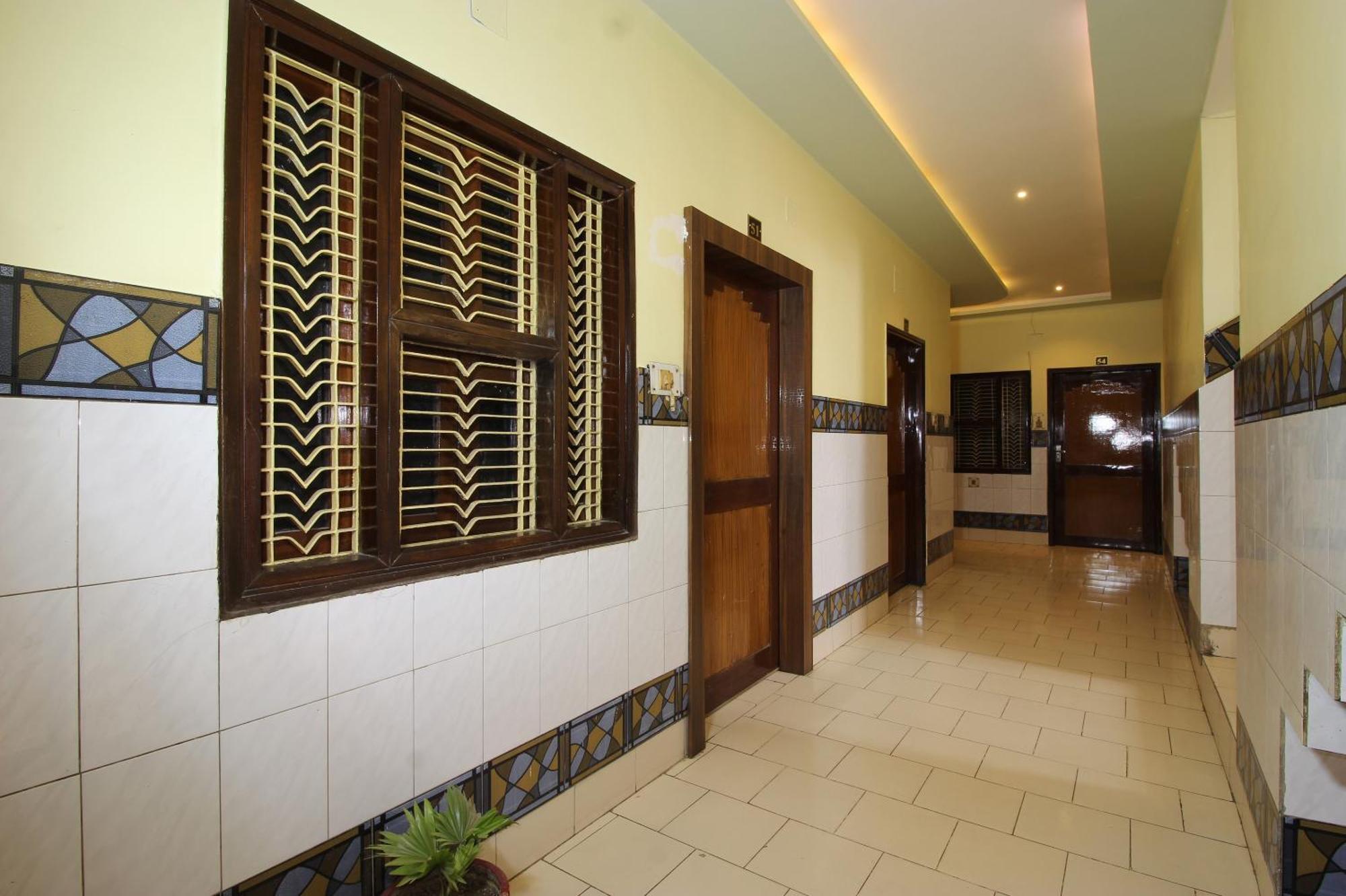Hotel O Blue Diamond Βαρανάσι Εξωτερικό φωτογραφία